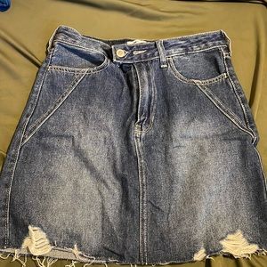 Hollister skirt duo pack.